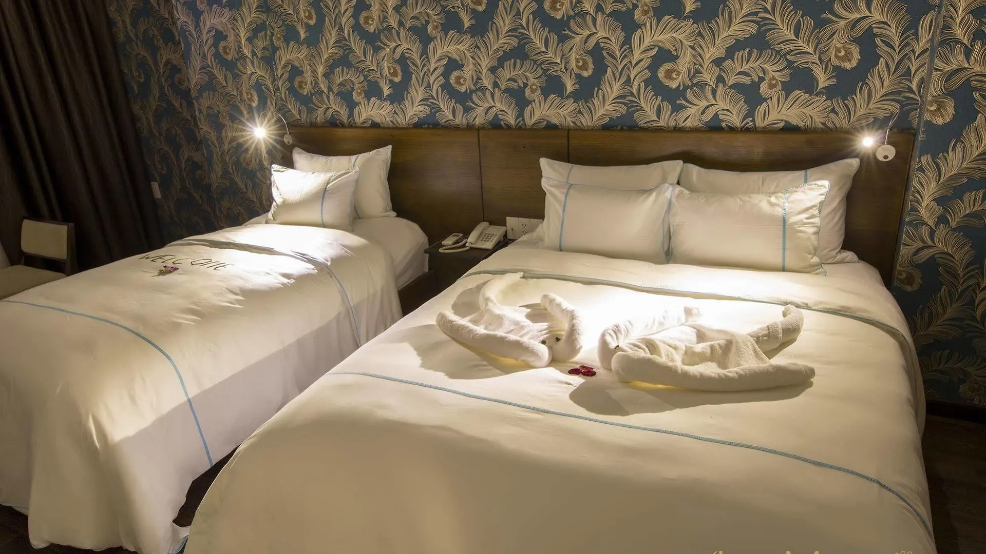 Le Manoir Hotel